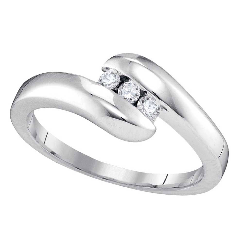 10KT WHITE GOLD WOMENS ROUND DIAMOND 3-STONE PROMISE RING 1/8 CTTW